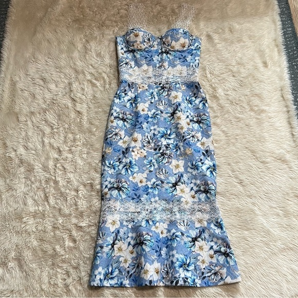Bronx and Banco Yana Floral Midi Dress - Size Small worn once now! - Picture 4 of 7